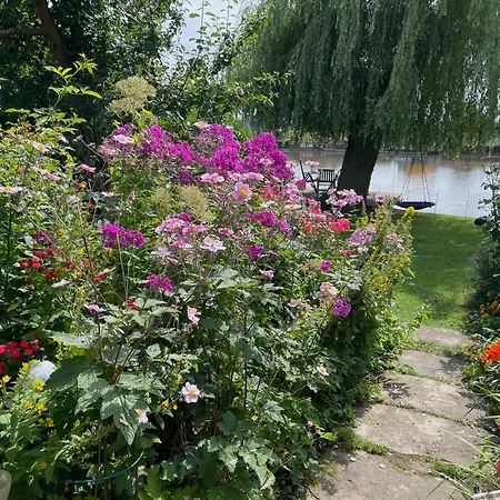 Ostegarten Osten